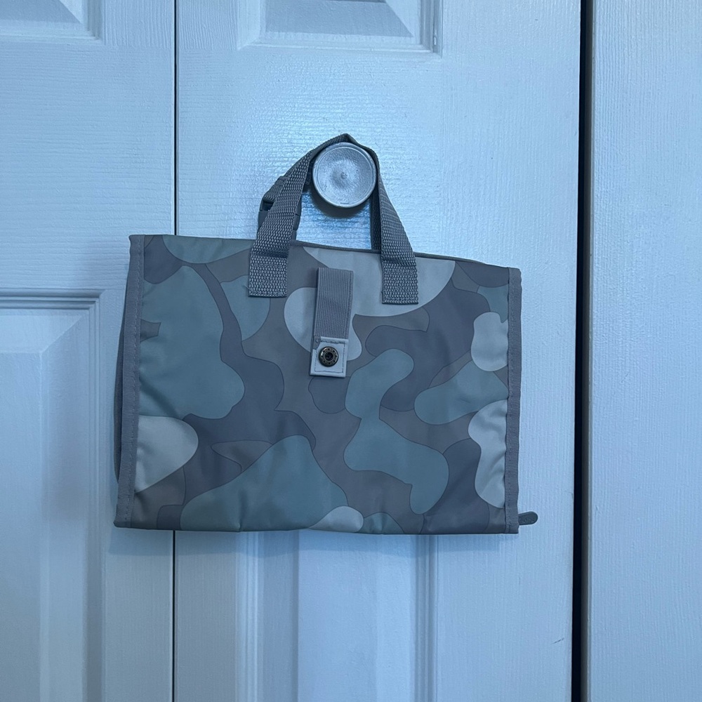 Thirty-One Gray Camouflage Toiletry Bag